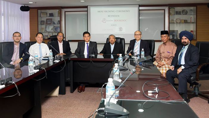 MOU Signing BookDoc with Tun Hussein Onn National Eye Hospital (THONEH)-1